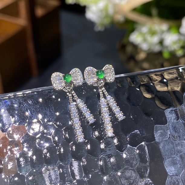 蝴蝶结耳钉天然翡翠镶嵌甜美精致气质