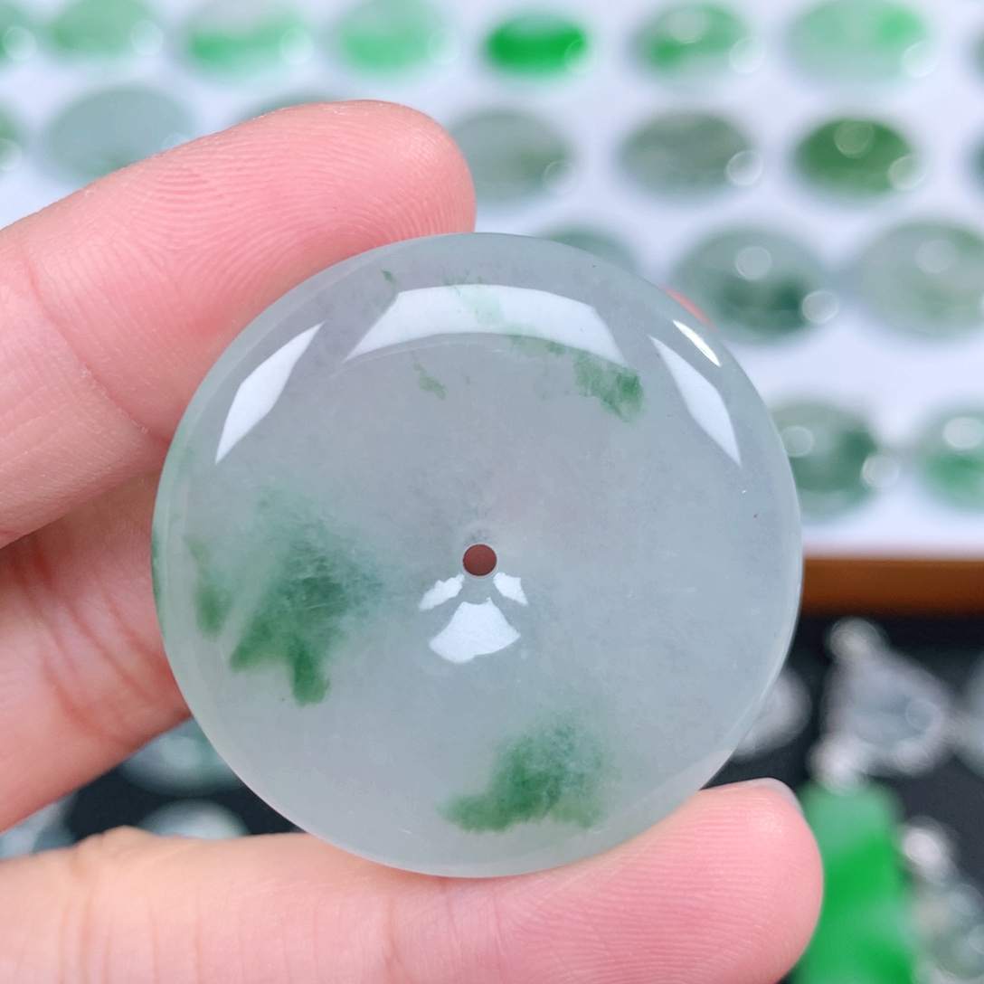 翡翠未镶嵌吊坠(不含链)34.6-5.8