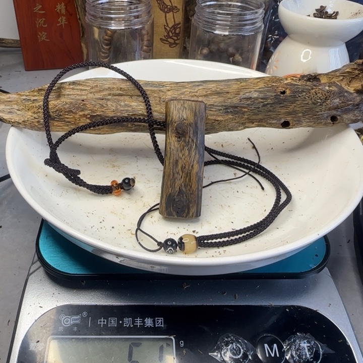 清***6克平安无事牌子的