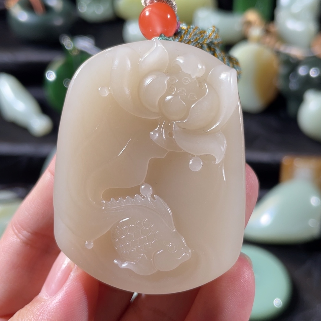 你***脑和田玉（糖玉）未镶嵌挂件