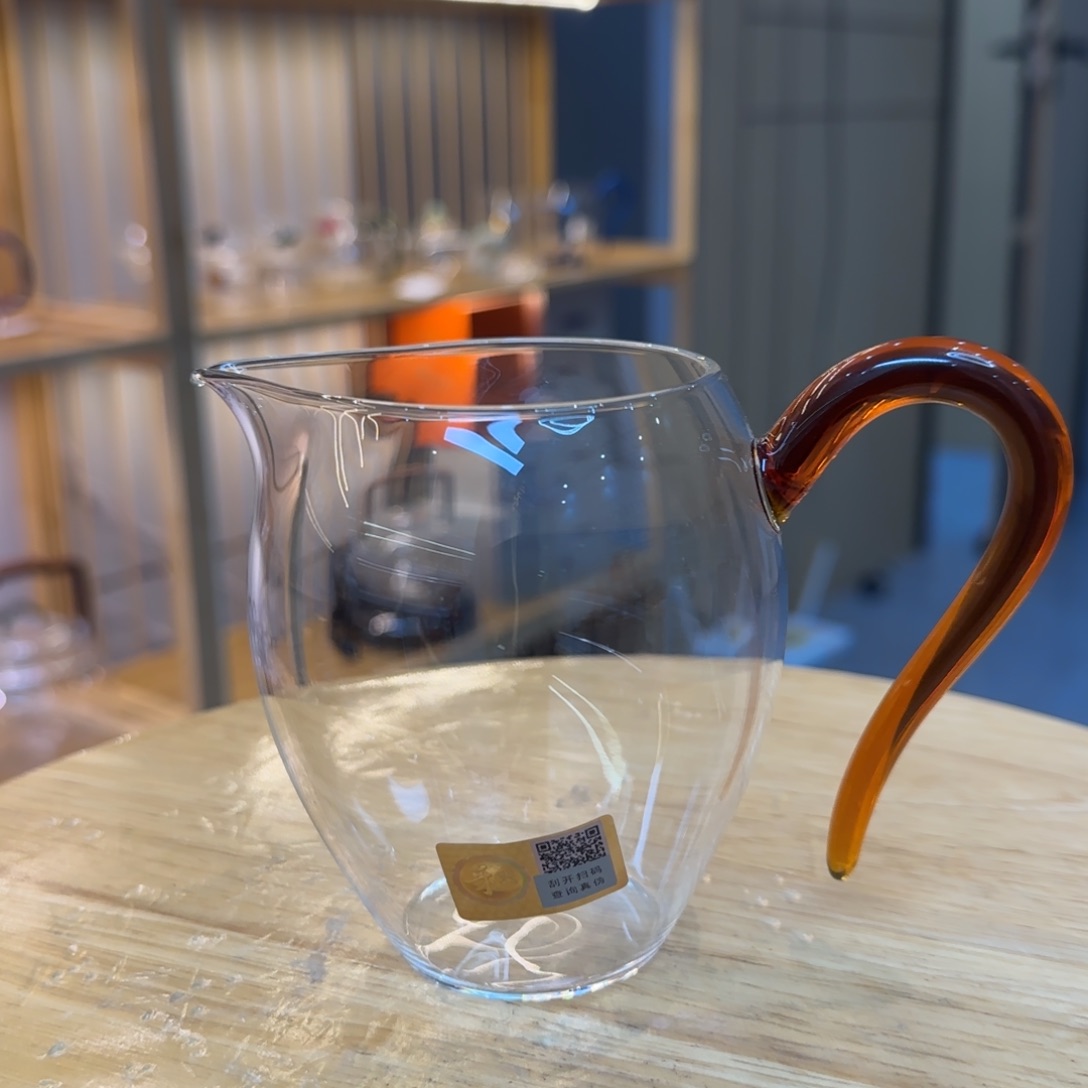 禾器怡然公道杯琥珀色