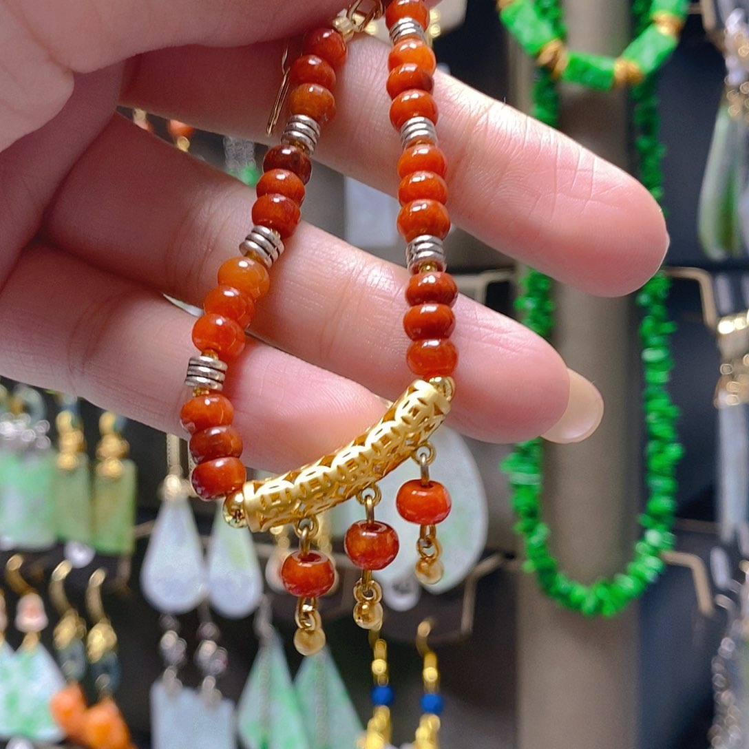 未镶嵌翡翠耳饰翡翠