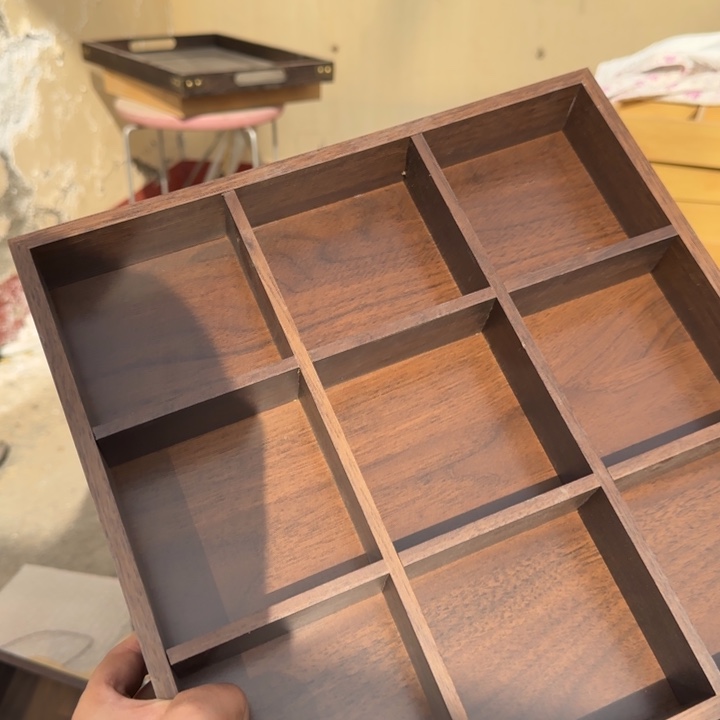 胡桃色九宫格微瑕拍下，不退不换