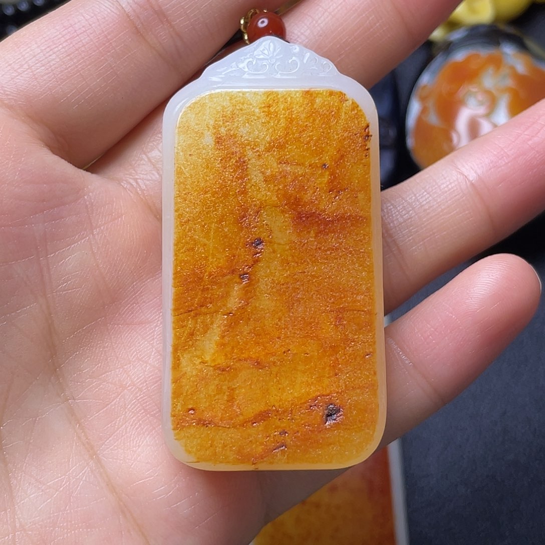 无***音颈饰未镶嵌和田玉