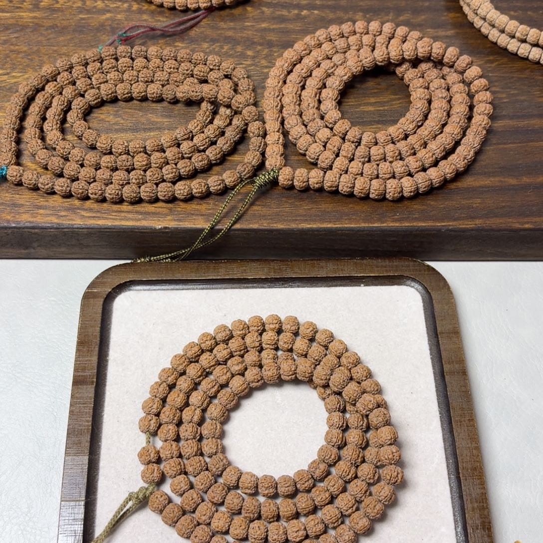 ￴***￴吊坠金刚菩提老树梅花