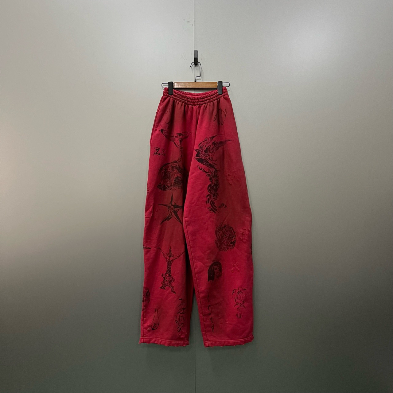 95新 Balenciaga/巴黎世家 （bb）204 纹身图腾长裤 XXS码/吊牌