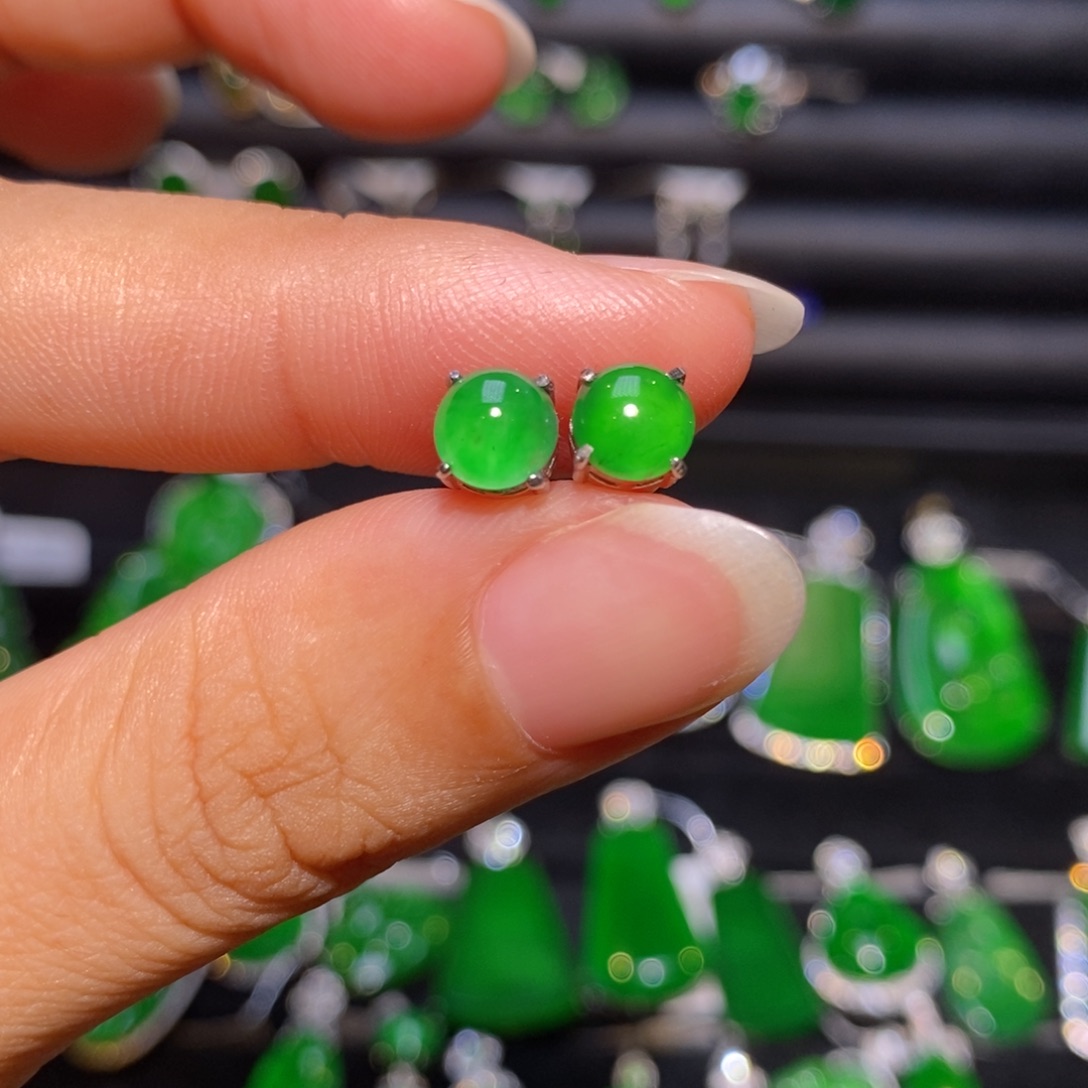 翡翠银S925镶嵌耳饰蛋面耳钉