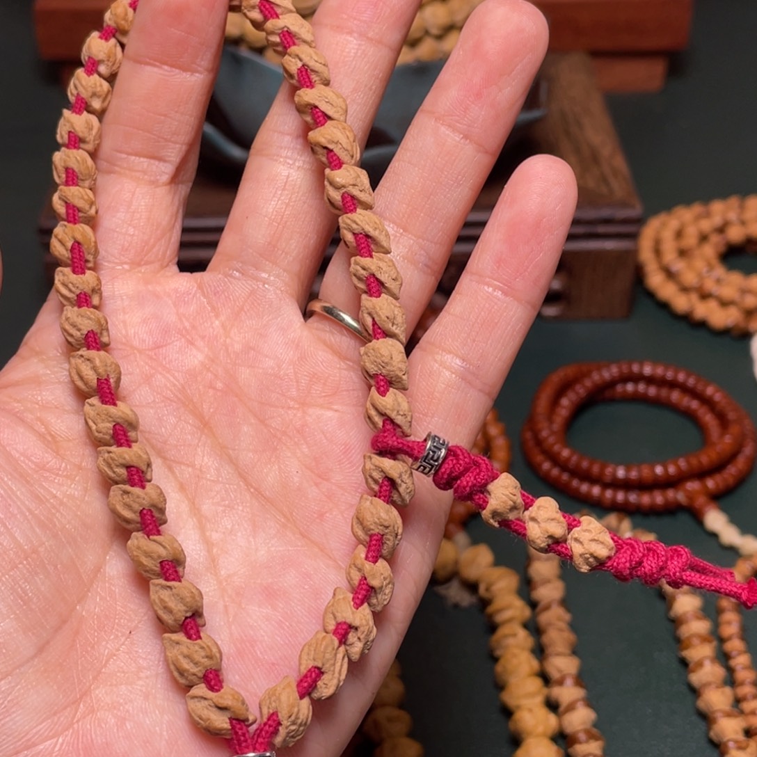 吊坠柏香籽/百香籽灵蛇手持