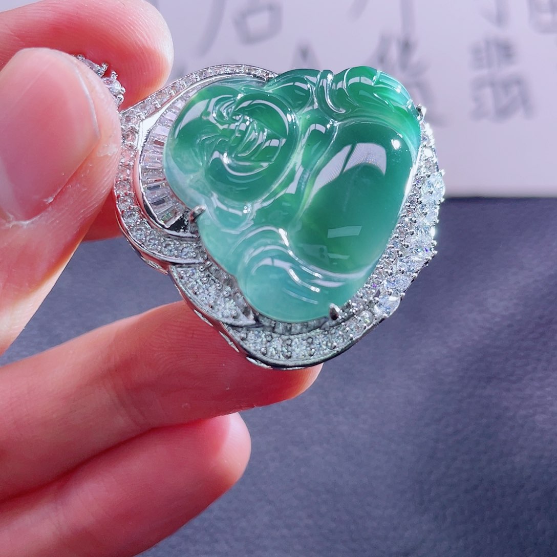 翡翠颈饰未镶嵌9999999999