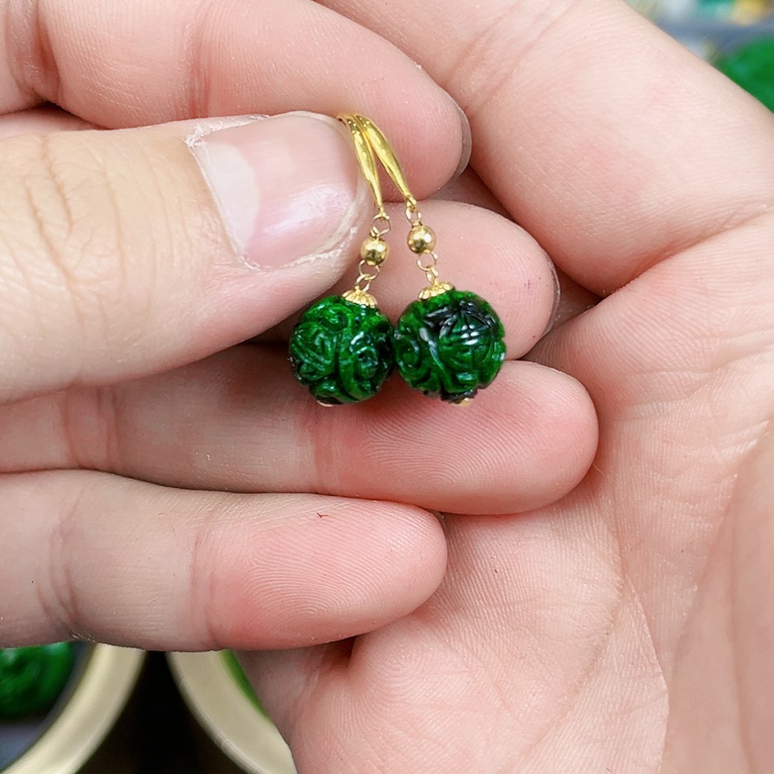 翡翠颈饰18K金镶嵌耳饰