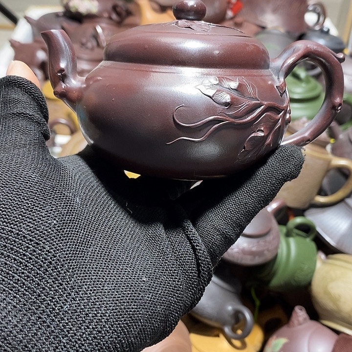 紫砂茶壶微瑕微笑