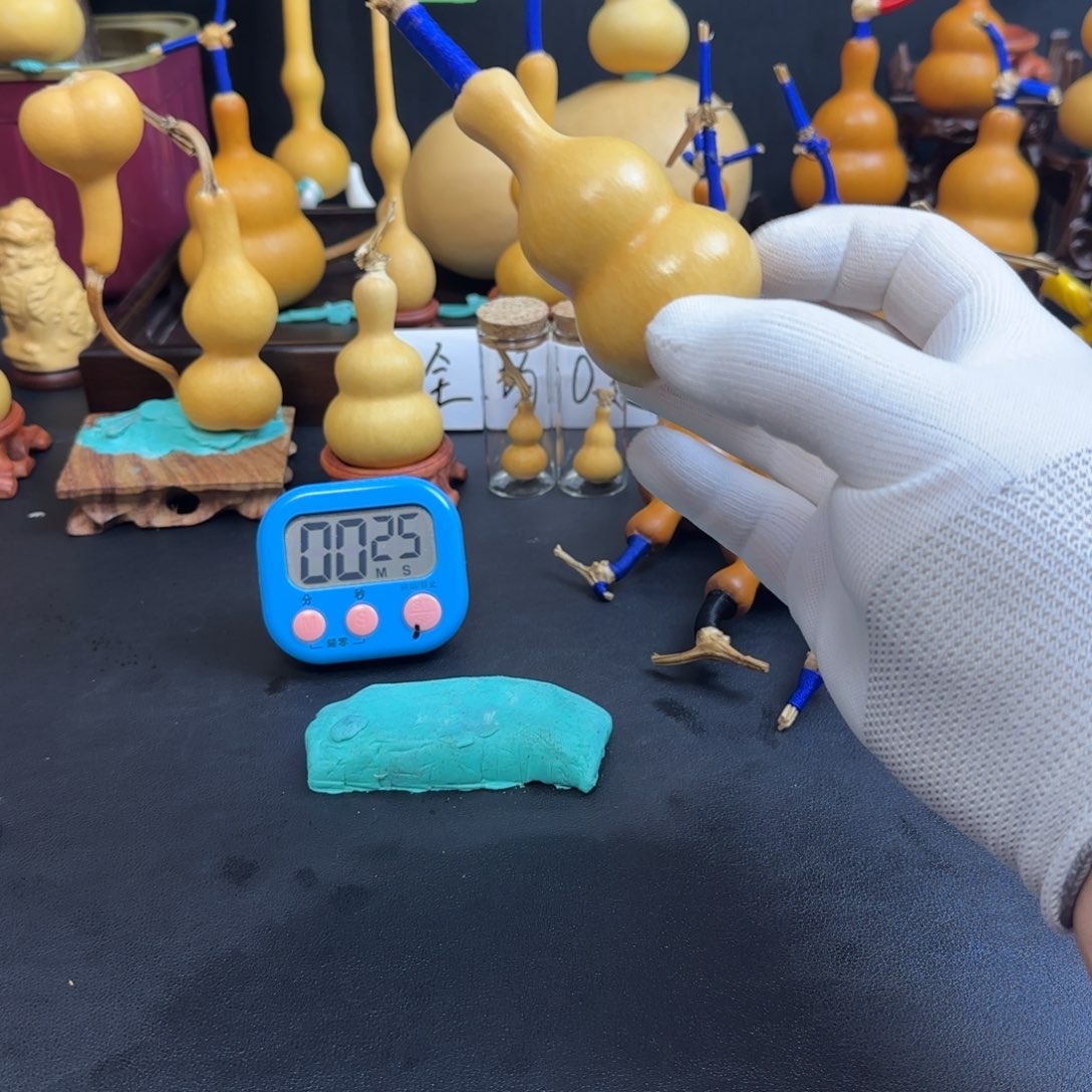 纽***扣有机玻璃摆件等各种工具