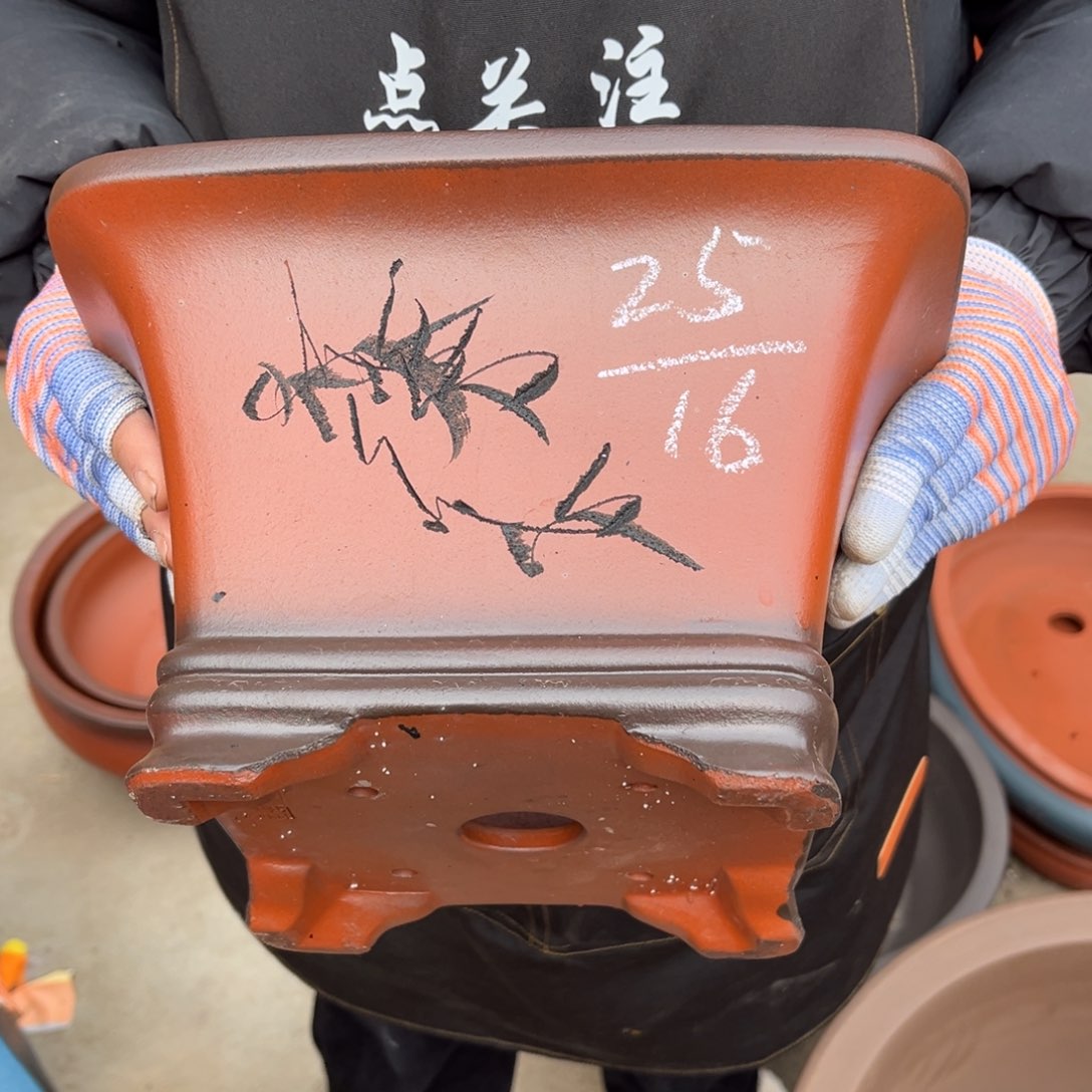 紫砂花盆盆景艺术