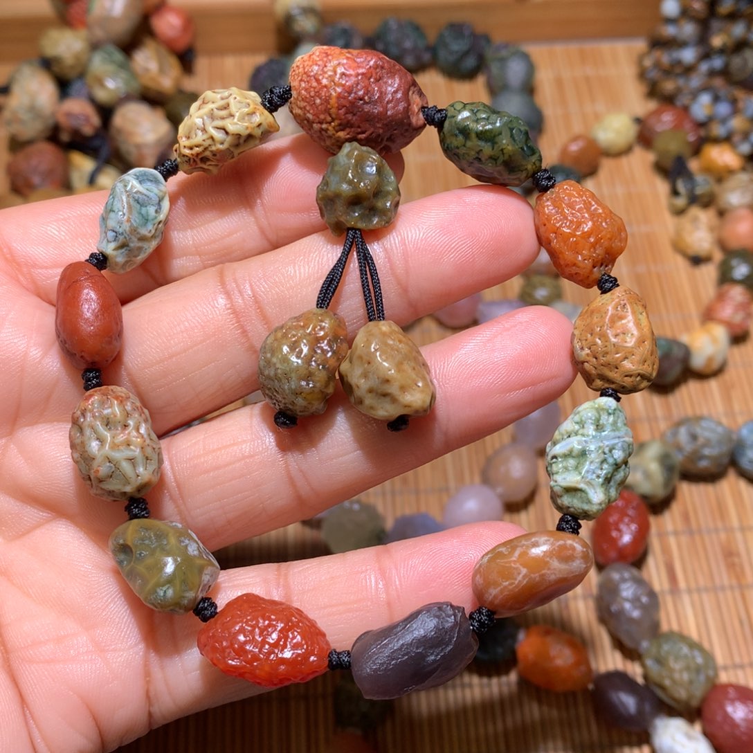 玛瑙/玉髓未镶嵌颈饰