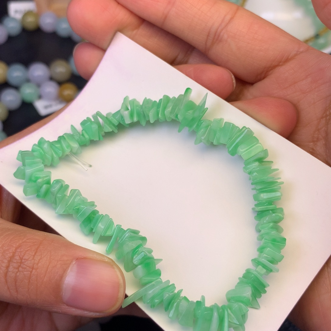 翡翠未镶嵌颈饰天然缅甸翡翠A货