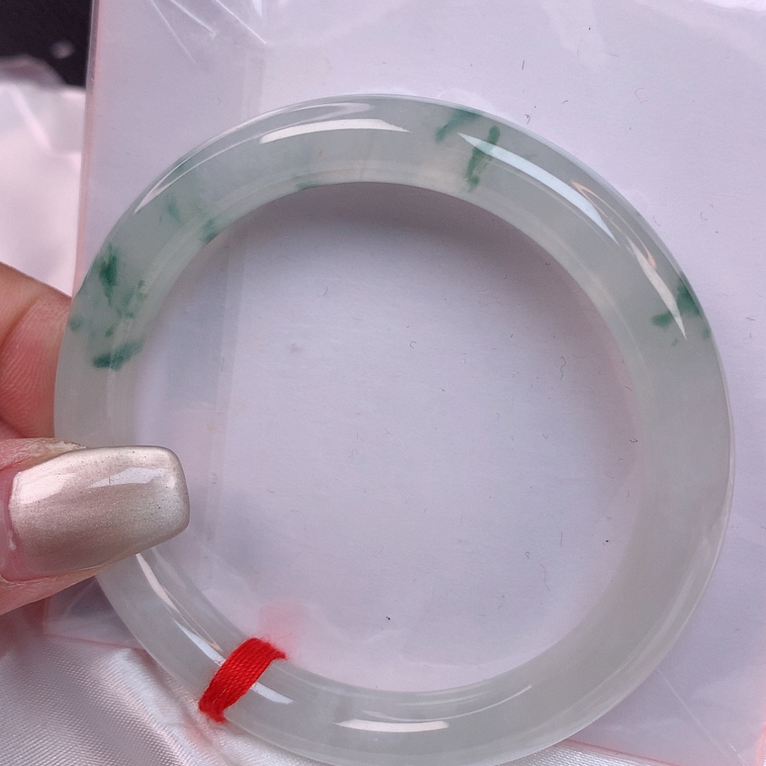 翡翠手镯未镶嵌53+ 翡翠手镯