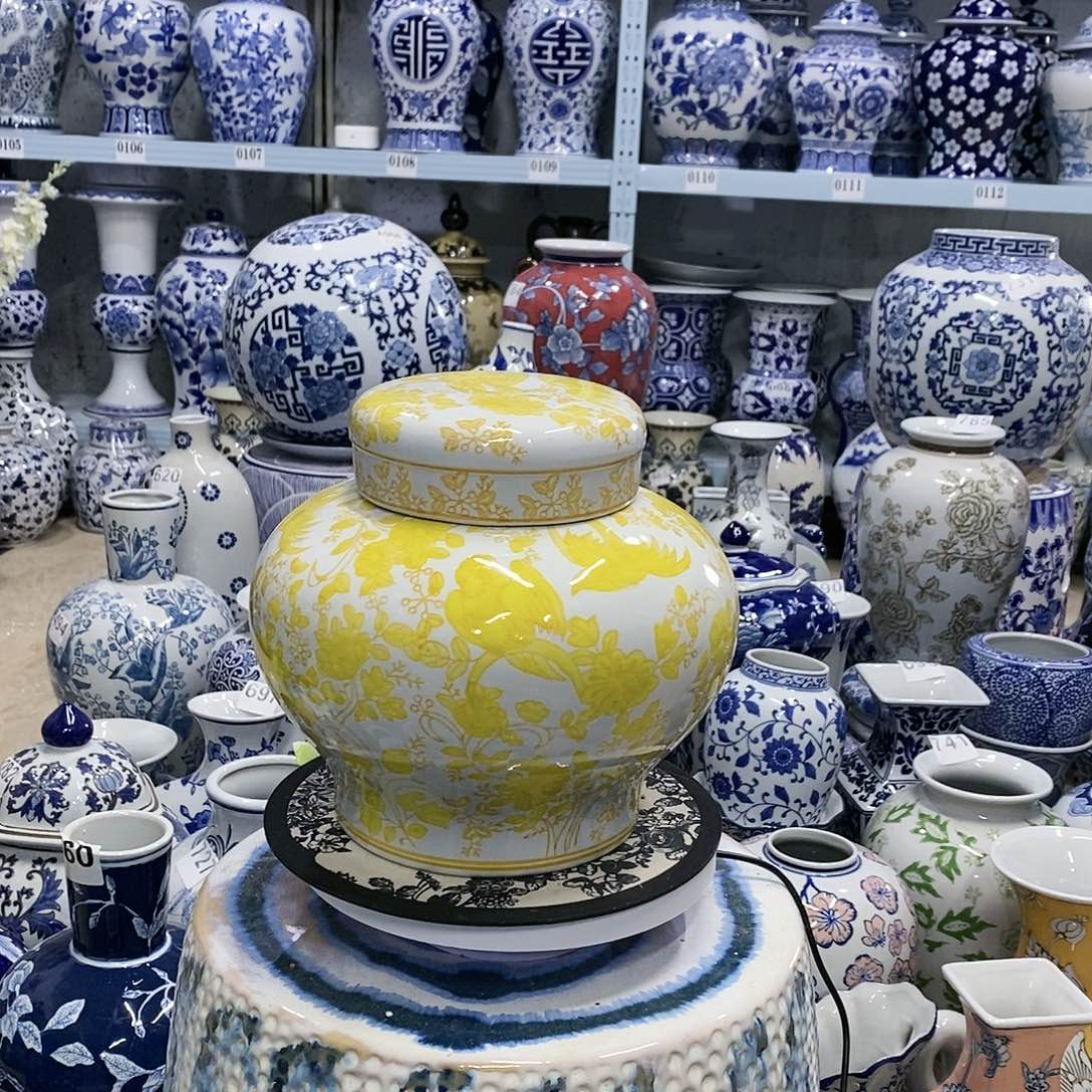 【闪购商品】摆件储物罐瓷器………………………………