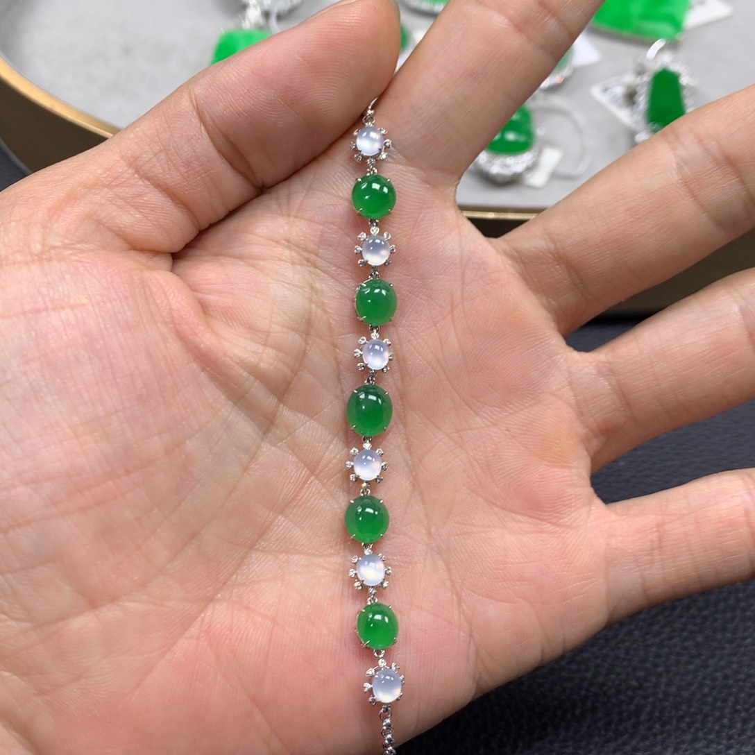 翡翠手链18K金镶嵌翡翠