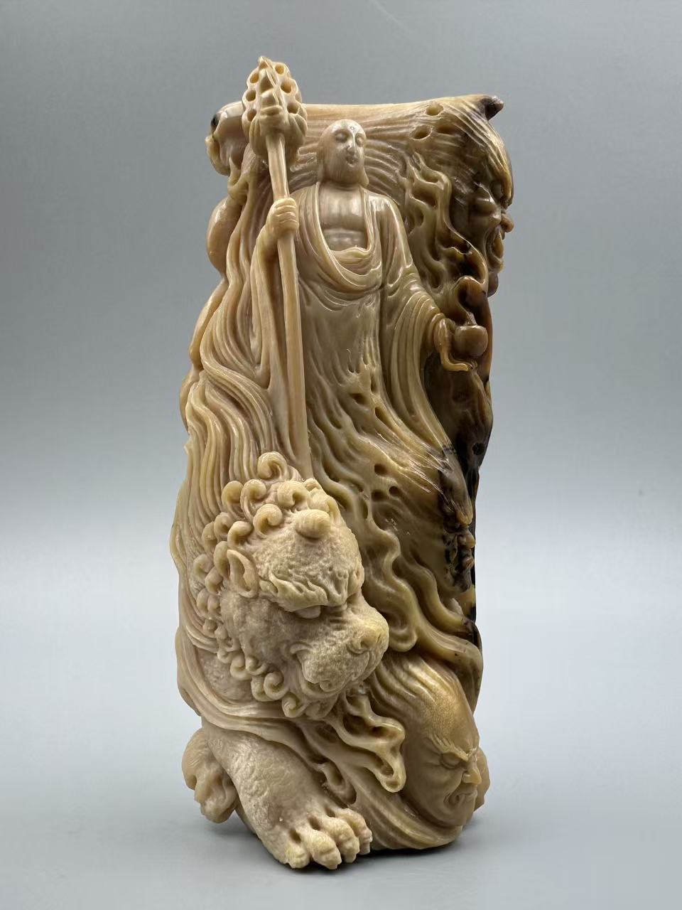 M50547 91.2g猛犸牙 地藏王菩萨 纯手工精雕满雕把件摆件