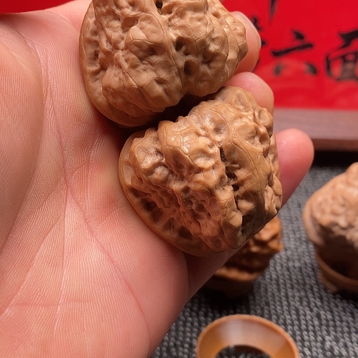紫***哥核桃延庆一代蛤蟆头蛤蟆头
