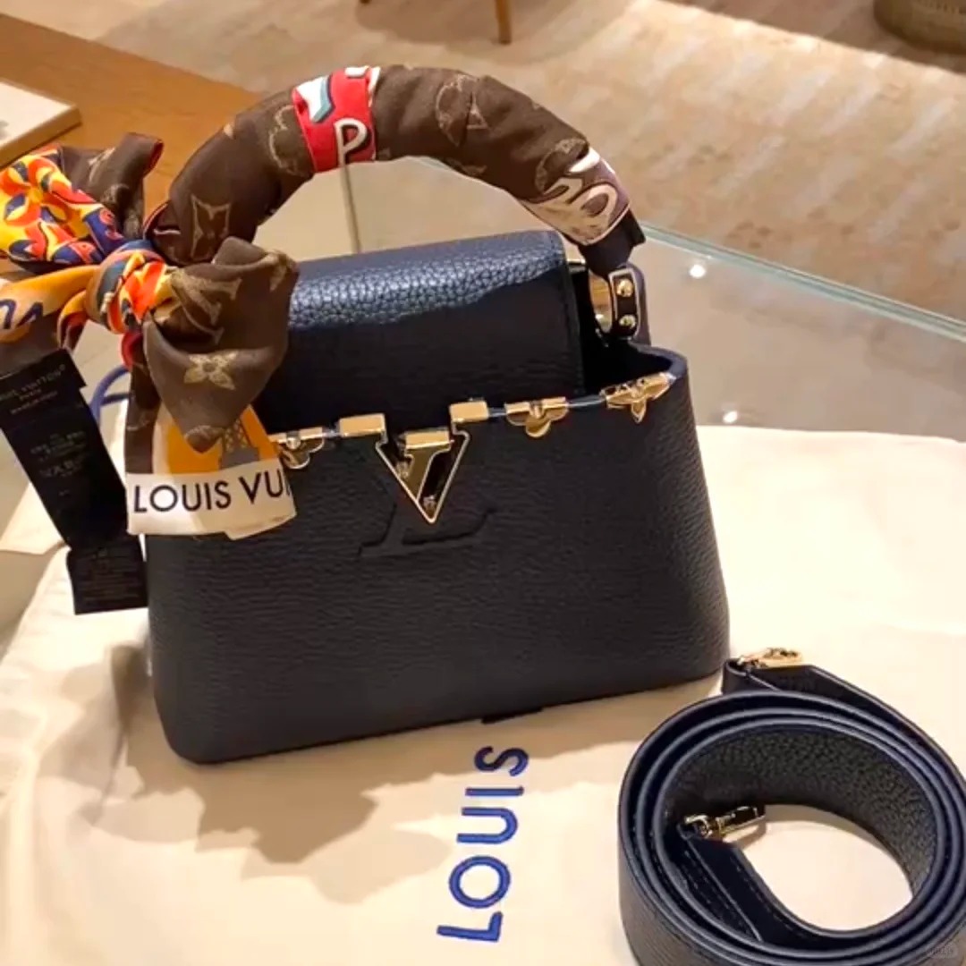 99新 LouisVuitton/路易威登 capucines mini花卉黑金/99新/优选