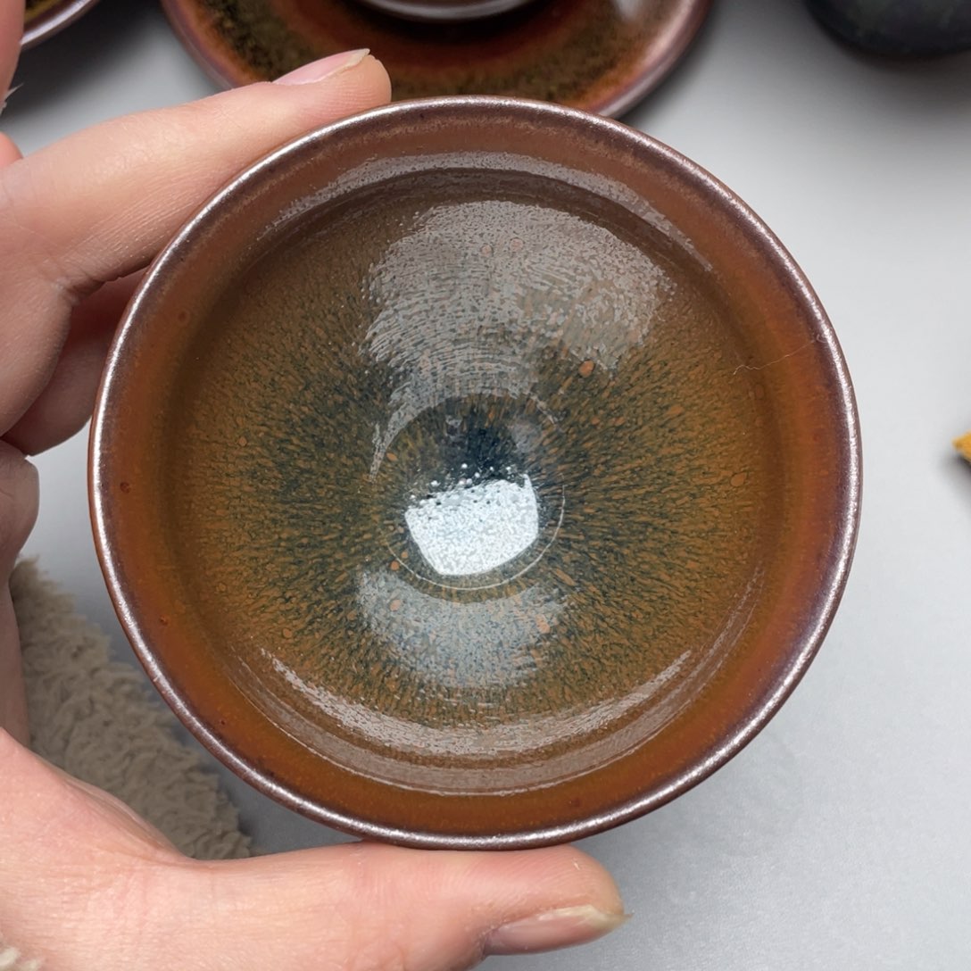 茶盏30。           