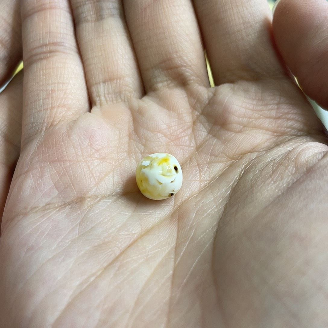琥珀裸石未镶嵌花粉9毫米