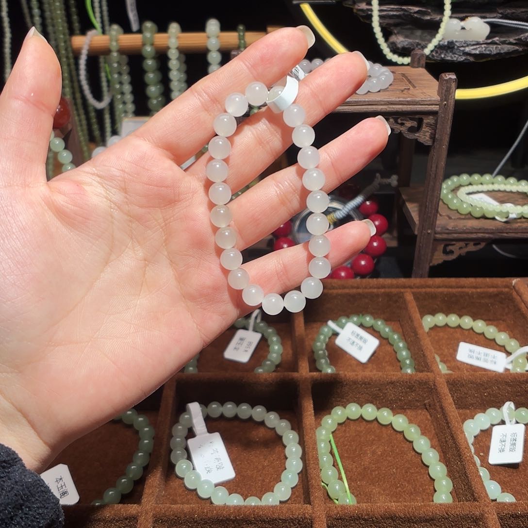 未镶嵌和田玉手串