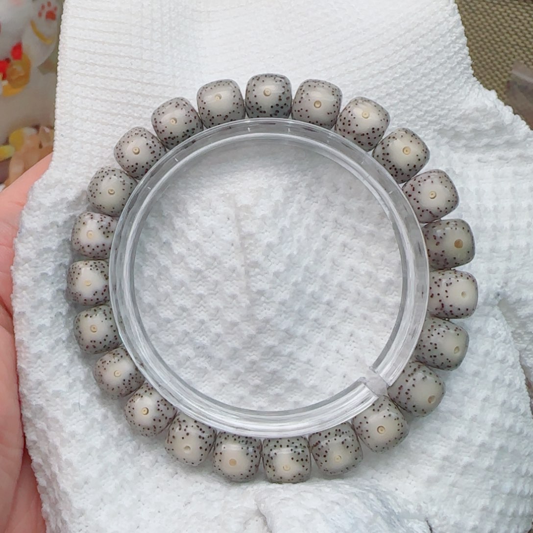 星月菩提手串糯冰灰皮骨瓷白大眼睛10*9