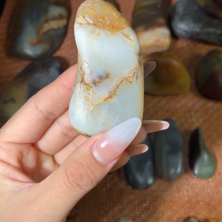 未镶嵌和田玉挂件127.8