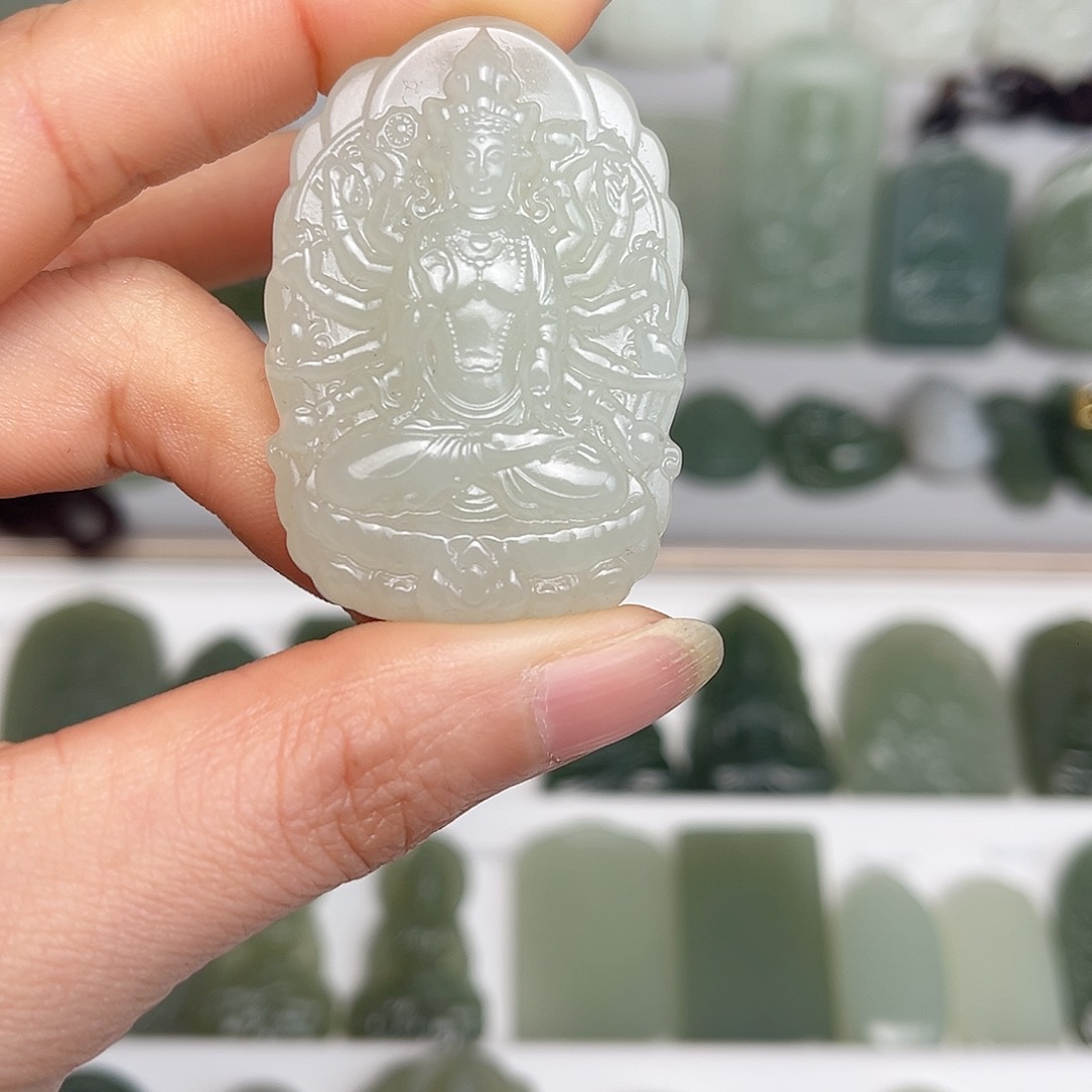 和田玉颈饰未镶嵌B****哥