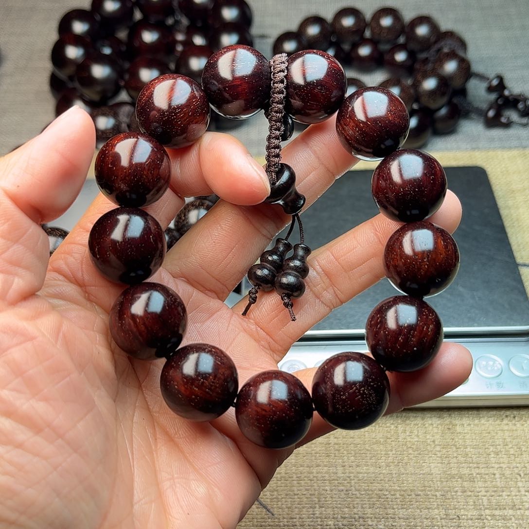 檀香紫檀（小叶紫檀）1.8 13颗 满星