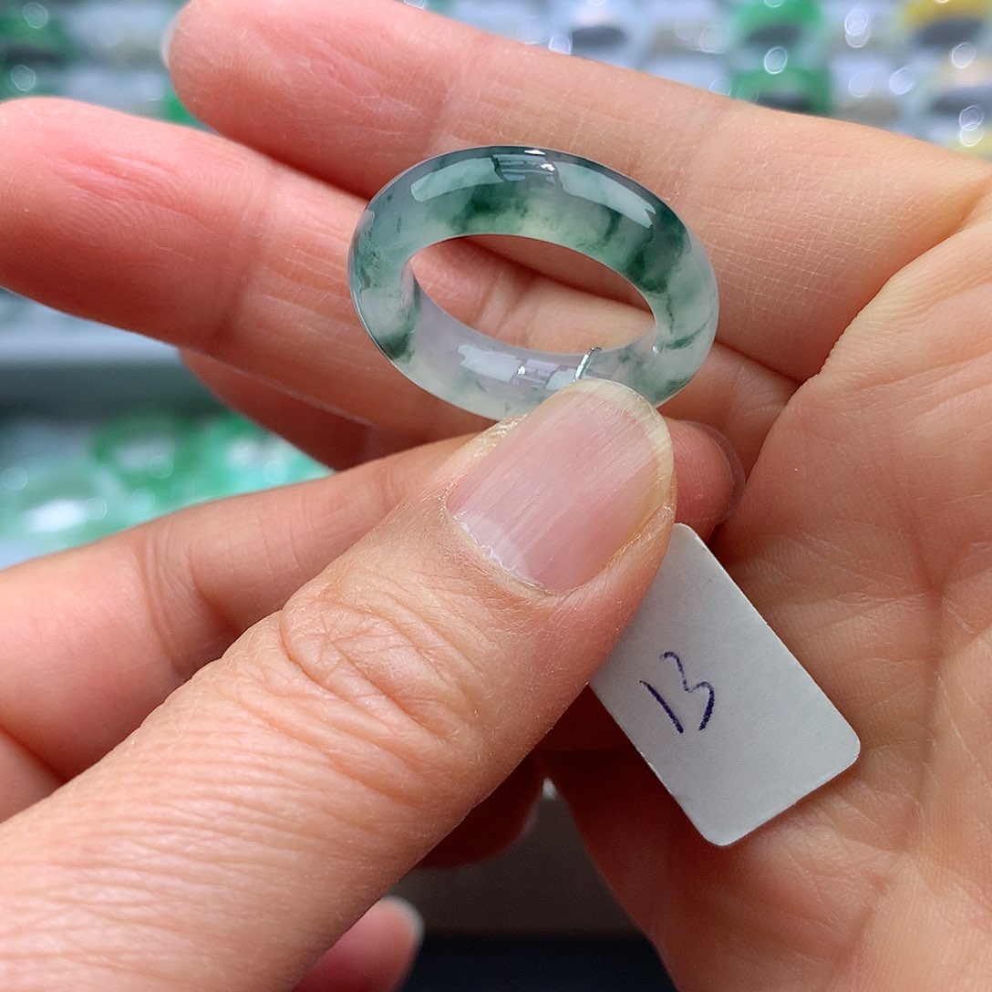 翡翠戒指未镶嵌13号