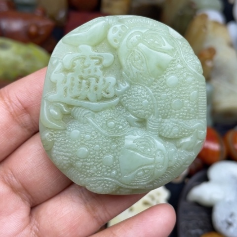 蛇纹石玉未镶嵌颈饰34