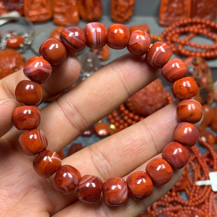 南红玛瑙手串未镶嵌10mm