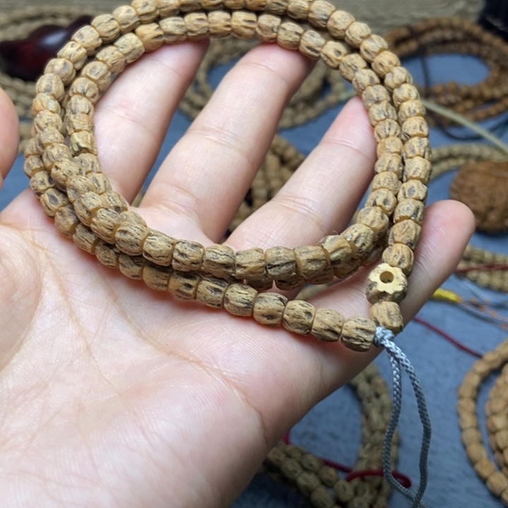 【闪购商品】吊坠柏香籽/百香籽