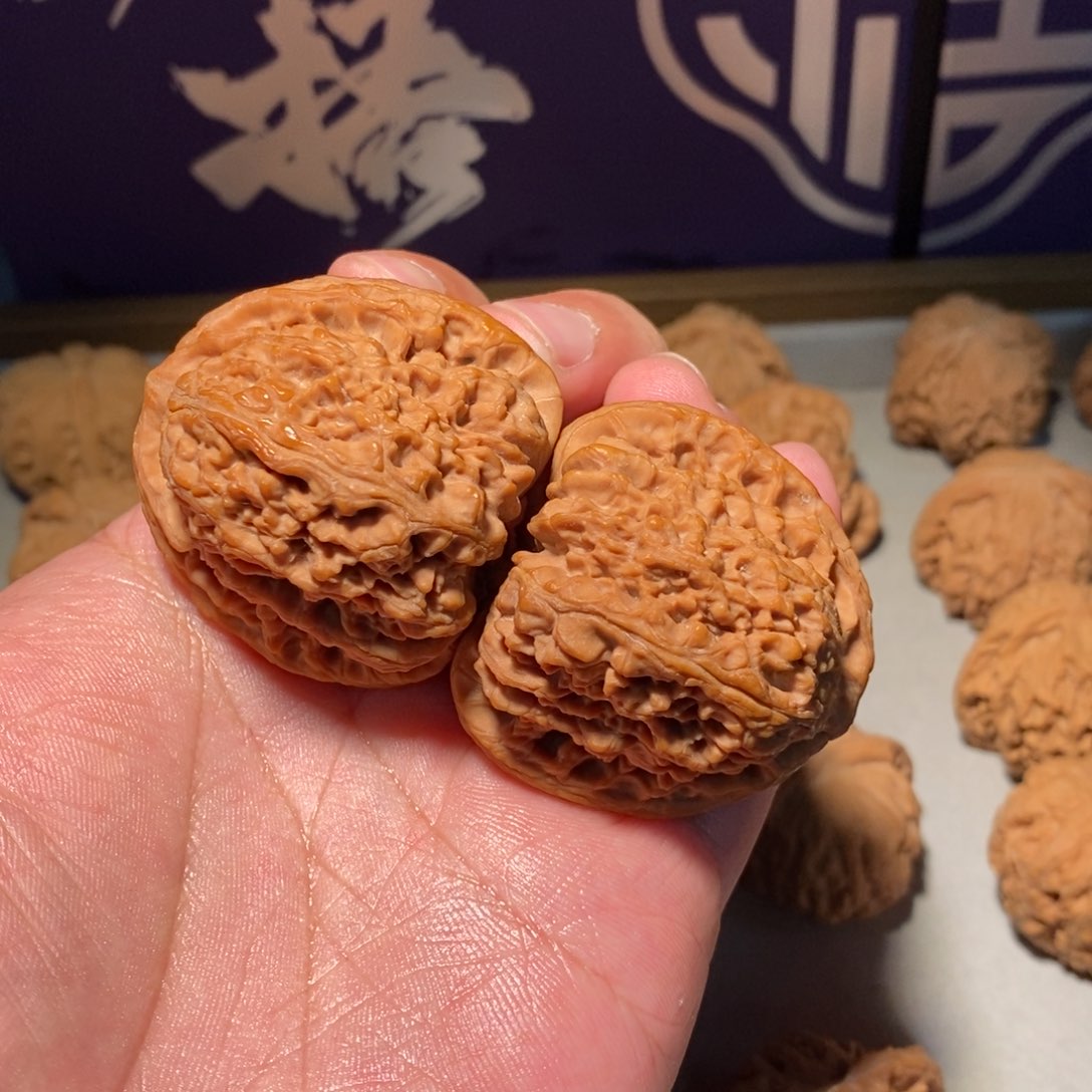 把件核桃44全品南疆石
