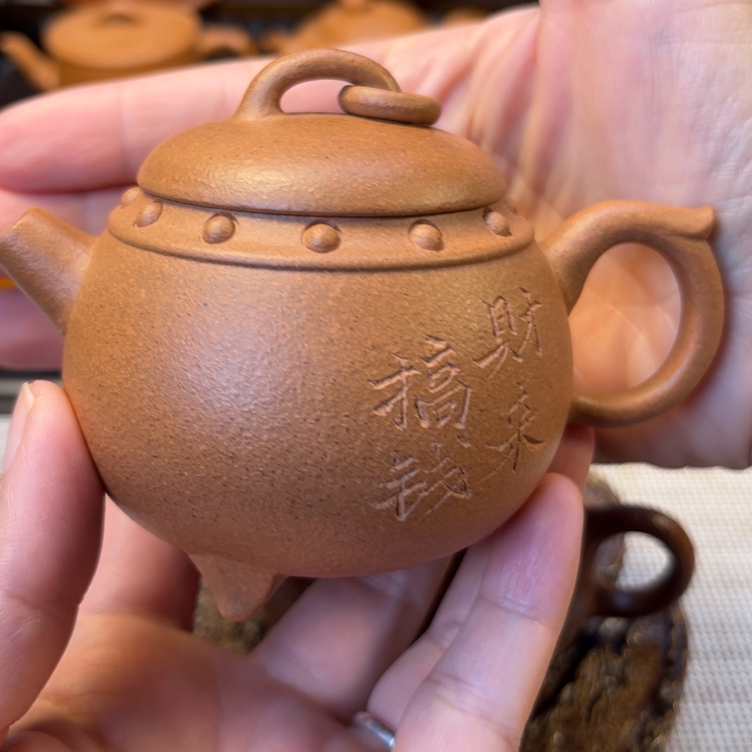 宜兴紫砂壶半手工制作