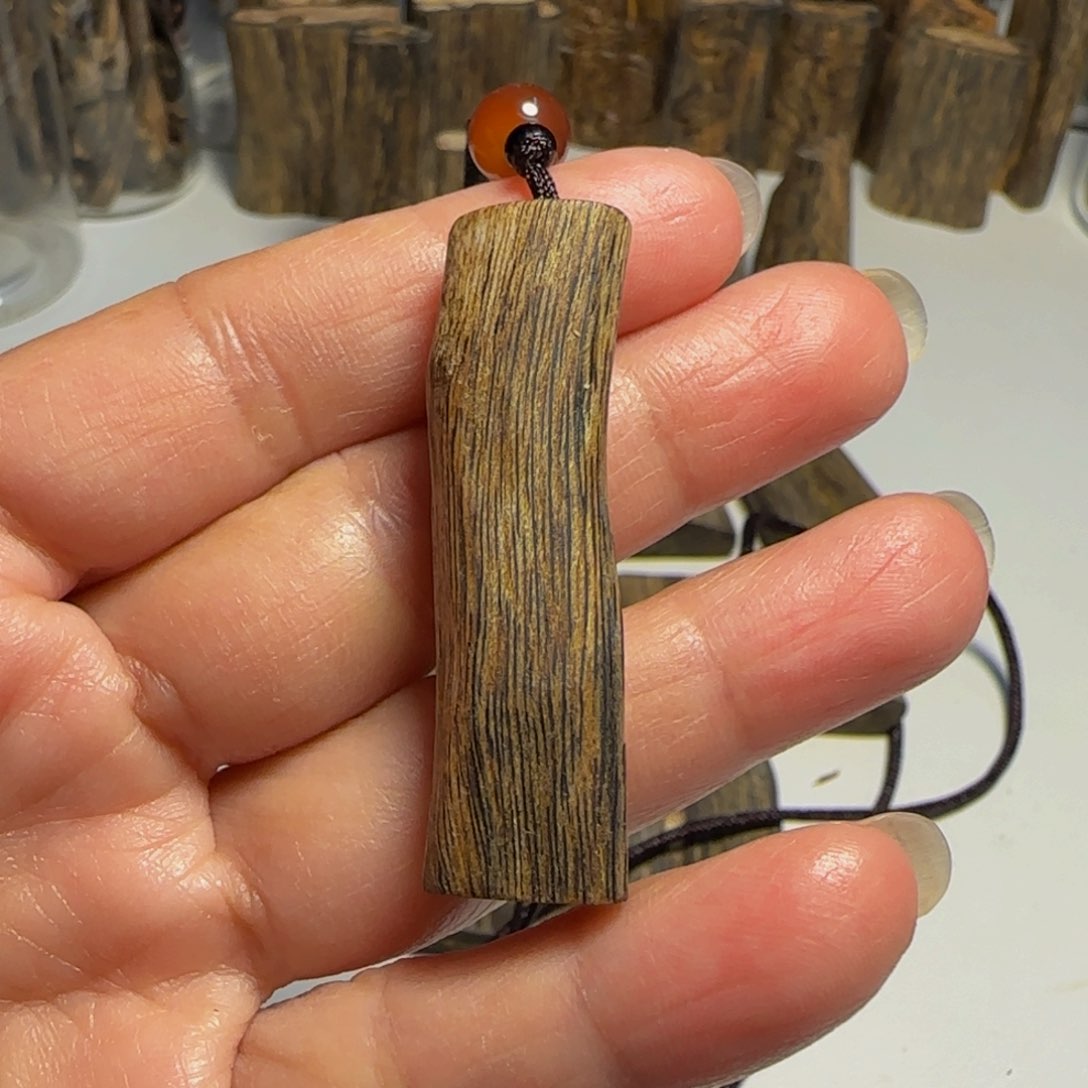 橄榄核手串/手链奇楠树心挂件3.7克