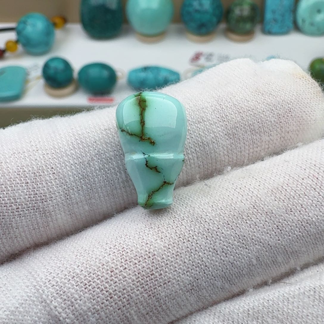 绿松石珠宝奇石未镶嵌