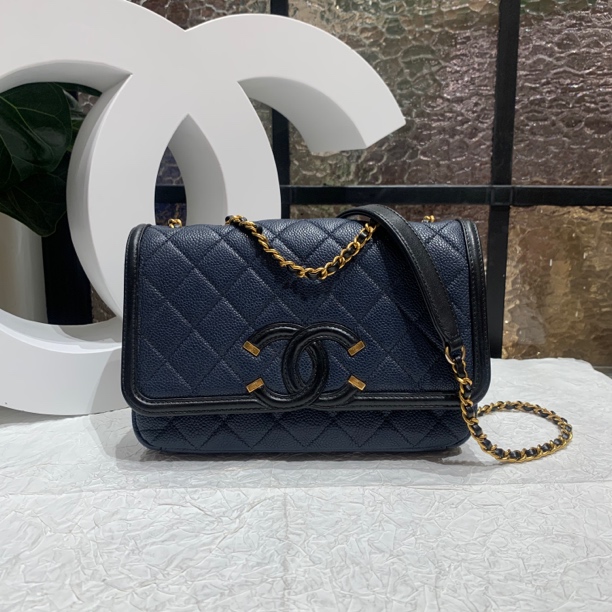 95新 Chanel/香奈儿 Chanel蓝色荔枝纹口盖包 25010041-02