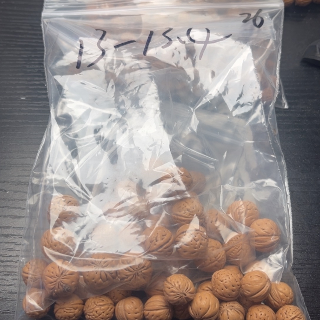 铁***情文玩核桃吊坠散籽发货20福利款