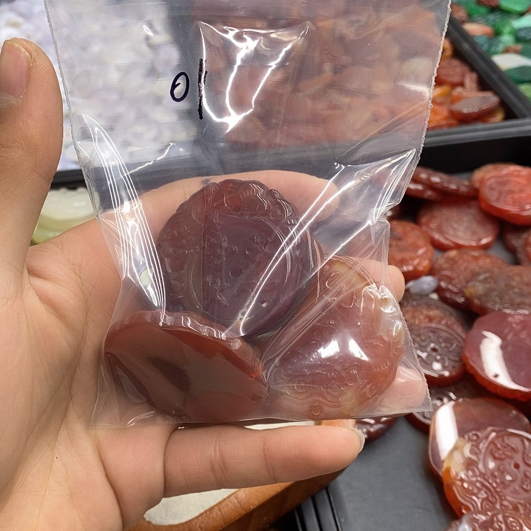 玛瑙/玉髓珠宝半成品合金靠****起