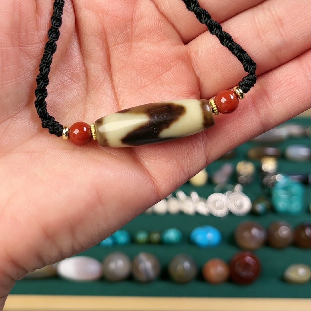 玛瑙/玉髓（覆膜）未镶嵌颈饰