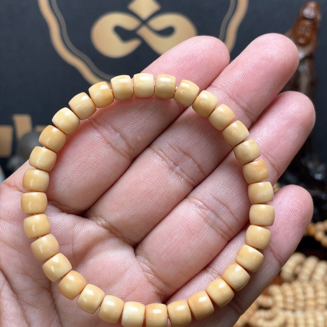 龙眼菩提吊坠玩**物龙脊菩提7*6直切手串无钥匙孔老料