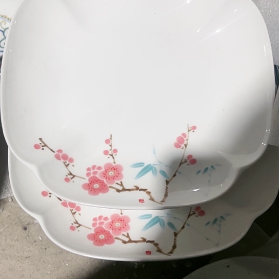 盘8寸盘两个陶瓷陶瓷