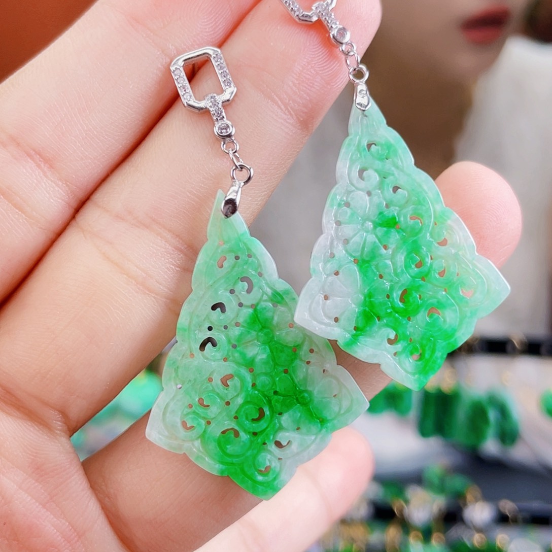 银S925镶嵌翡翠耳饰