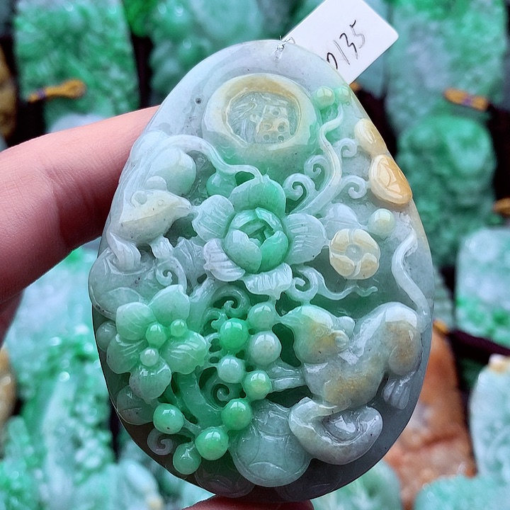 翡翠吊坠(不含链)未镶嵌