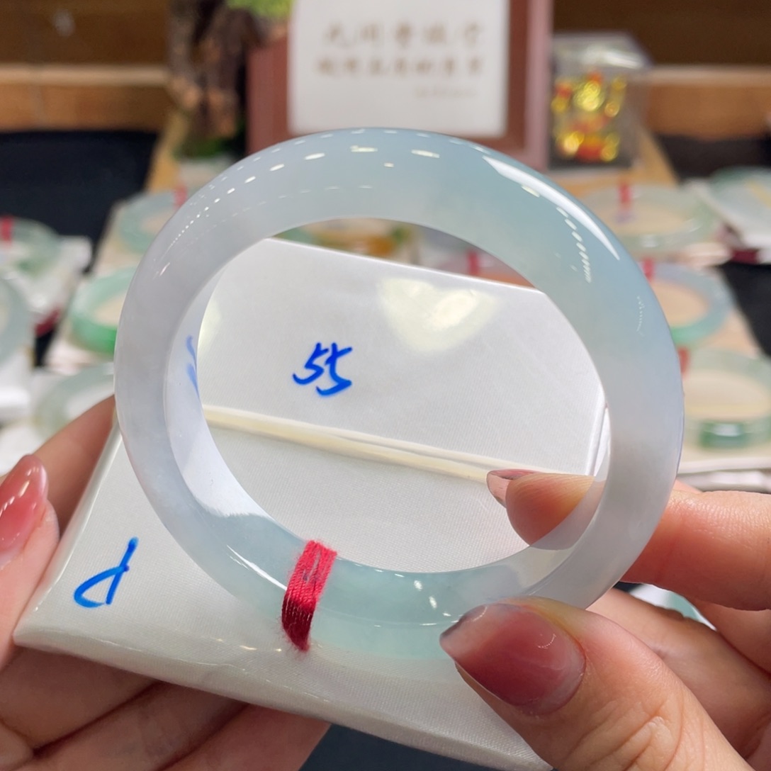 翡翠手镯未镶嵌55天然A货