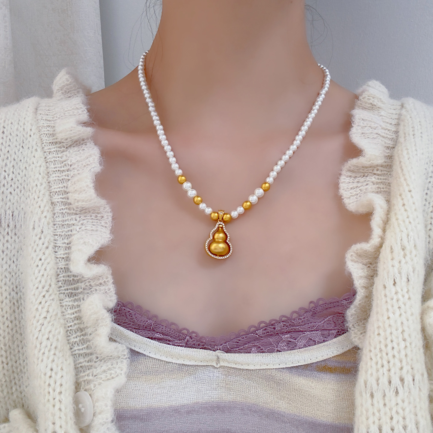 钛钢仿珍珠吊坠 金色葫芦施家玻璃珍珠秋冬毛衣项链新中式锁骨链